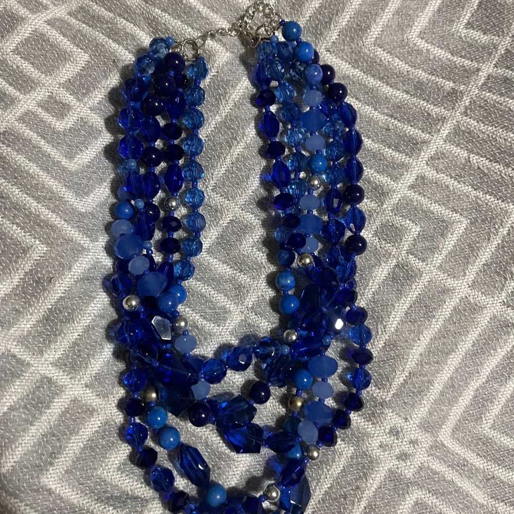 White House Black Market Blue Beaded Necklace